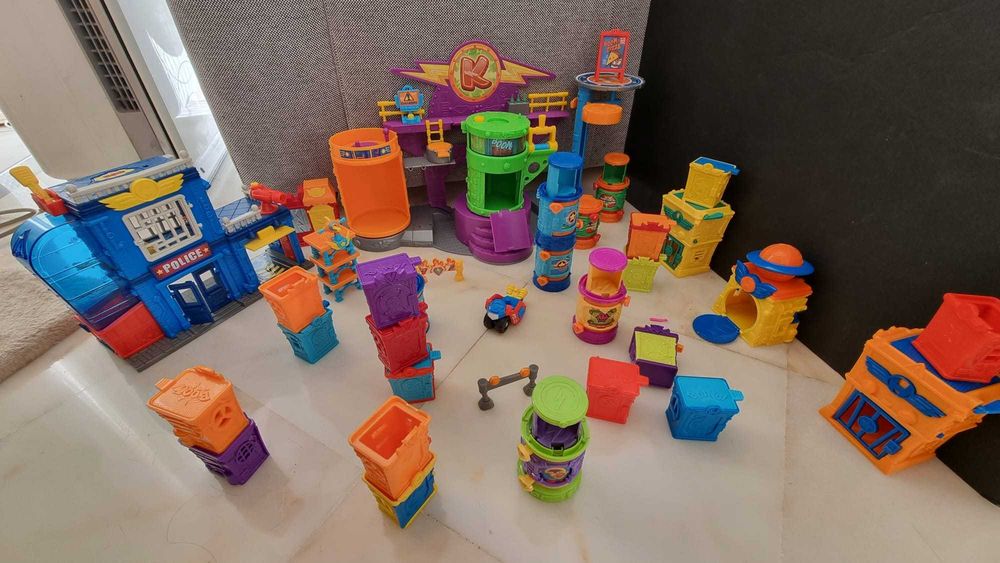 Super Zings mega buildings collection