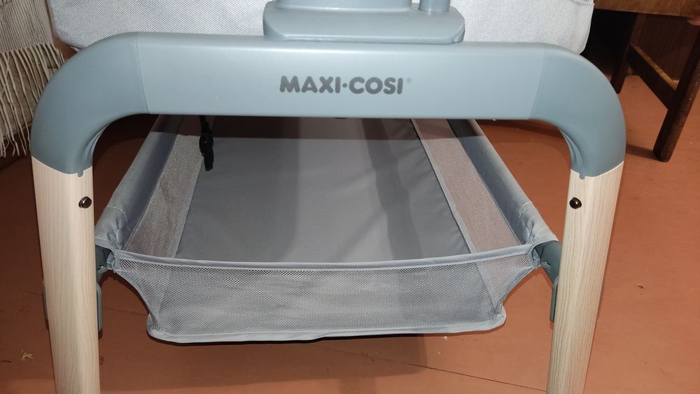 Ліжечко дитяче прямокутне приставне Maxi-Cosi Iora Air Beyond Grey