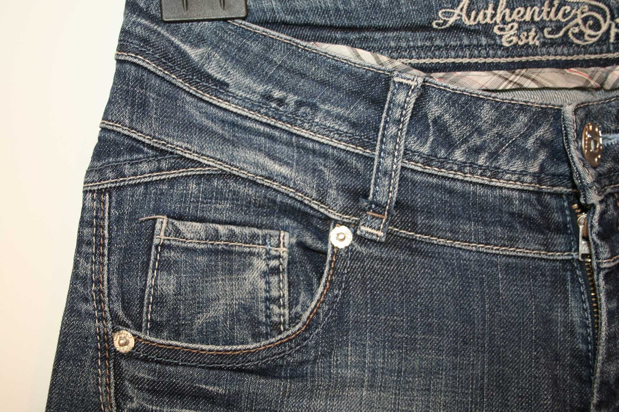 Spodnie Damskie Jeans Rozmiar z metki W42 L32