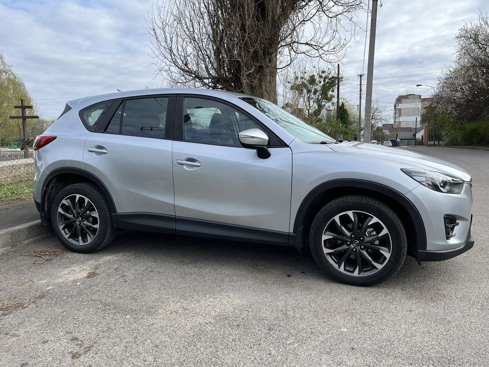 Mazda cx5 2016 року бензин