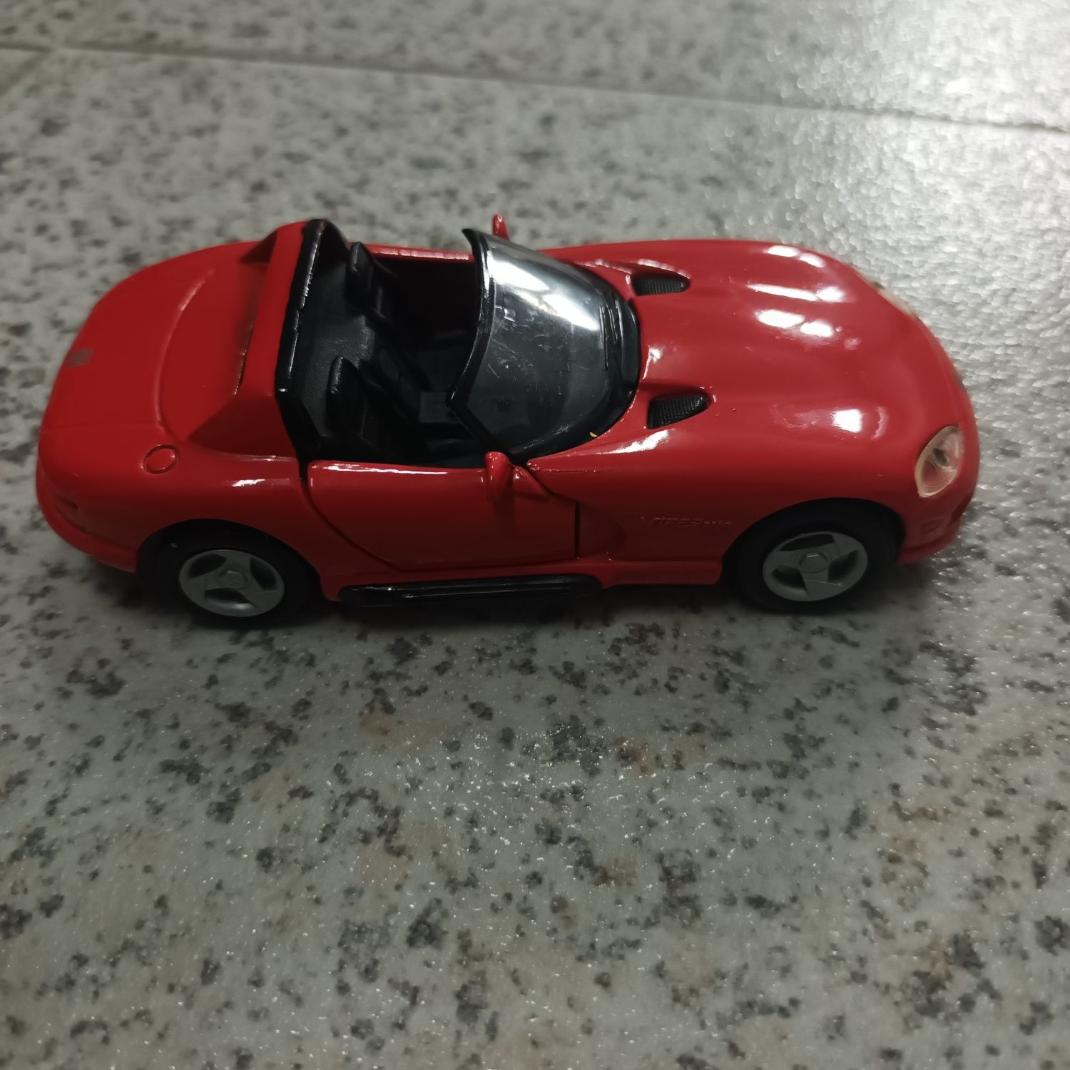 Miniatura Dodge Viper P1/10 (escala 1/43)