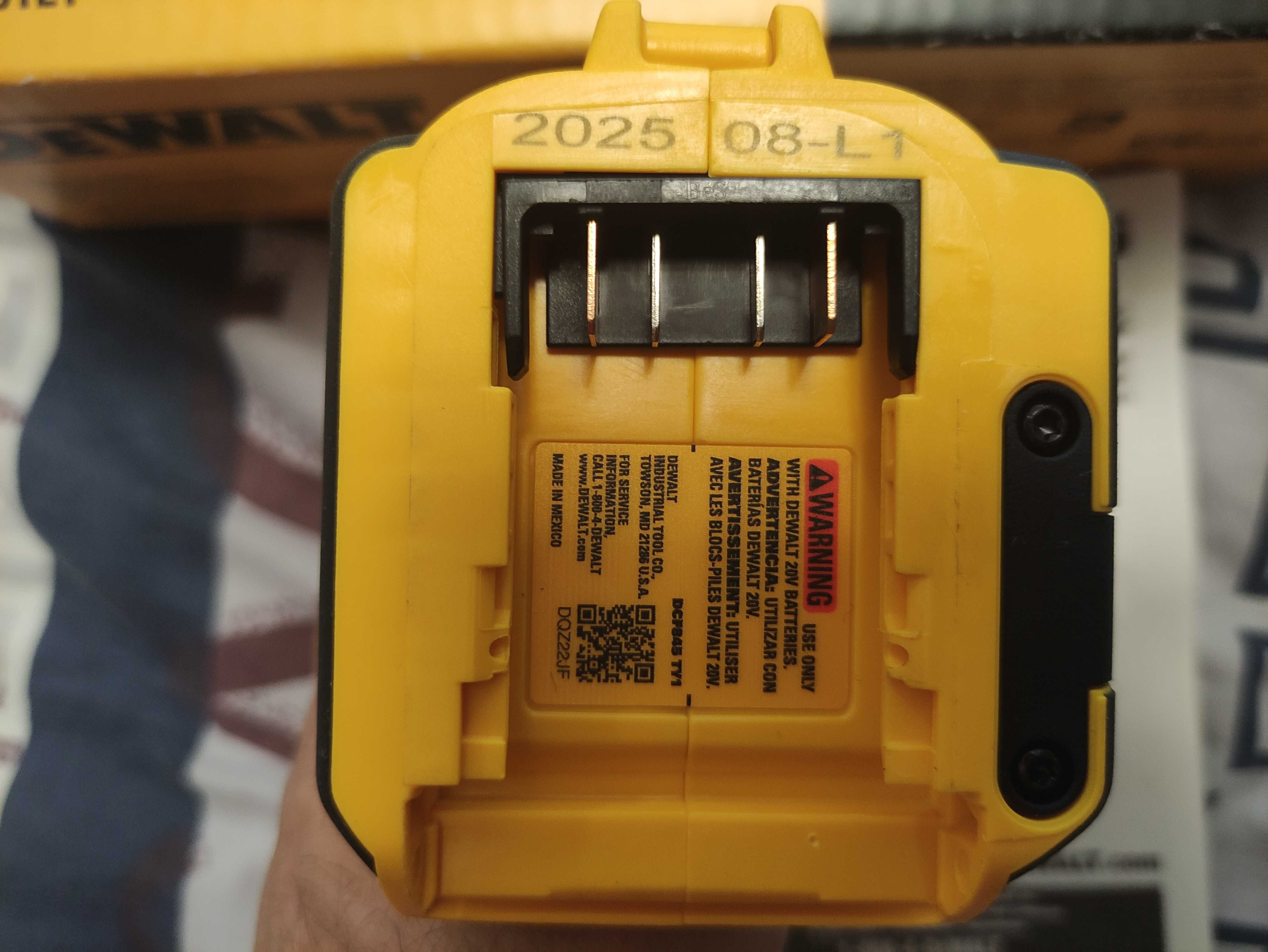 Імпакт Dewalt DCF845B 18/20v XR