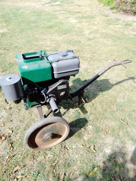 Silnik Es sprawny, stan bardzo dobry