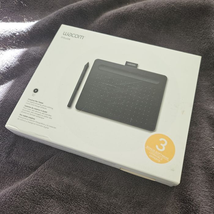 Графічний планшет Wacom Intuos S, майже не вживаний