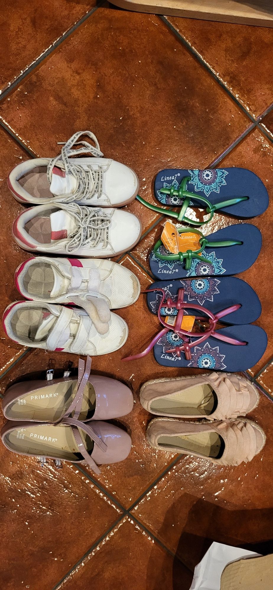 Sapatos menina vários