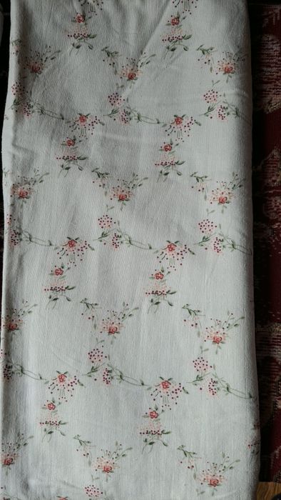 2 poszewki na poduszke  gratis jasiek