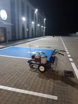 Malowanie linii, pasów, miejsc parkingowych, oznaczenia poziome, BHP.