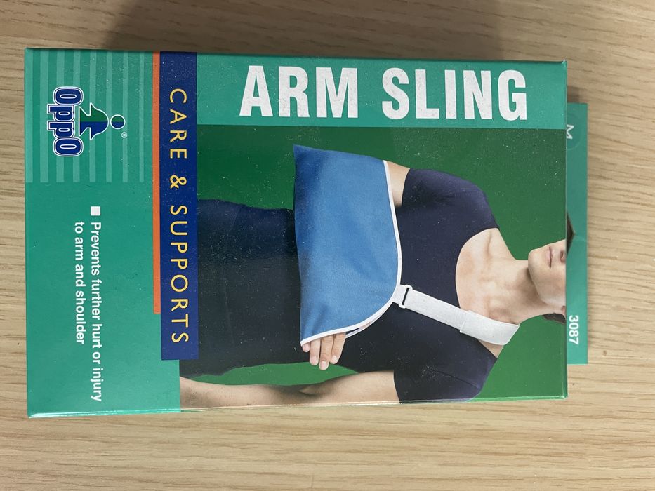 Temblak granatowy rozm M