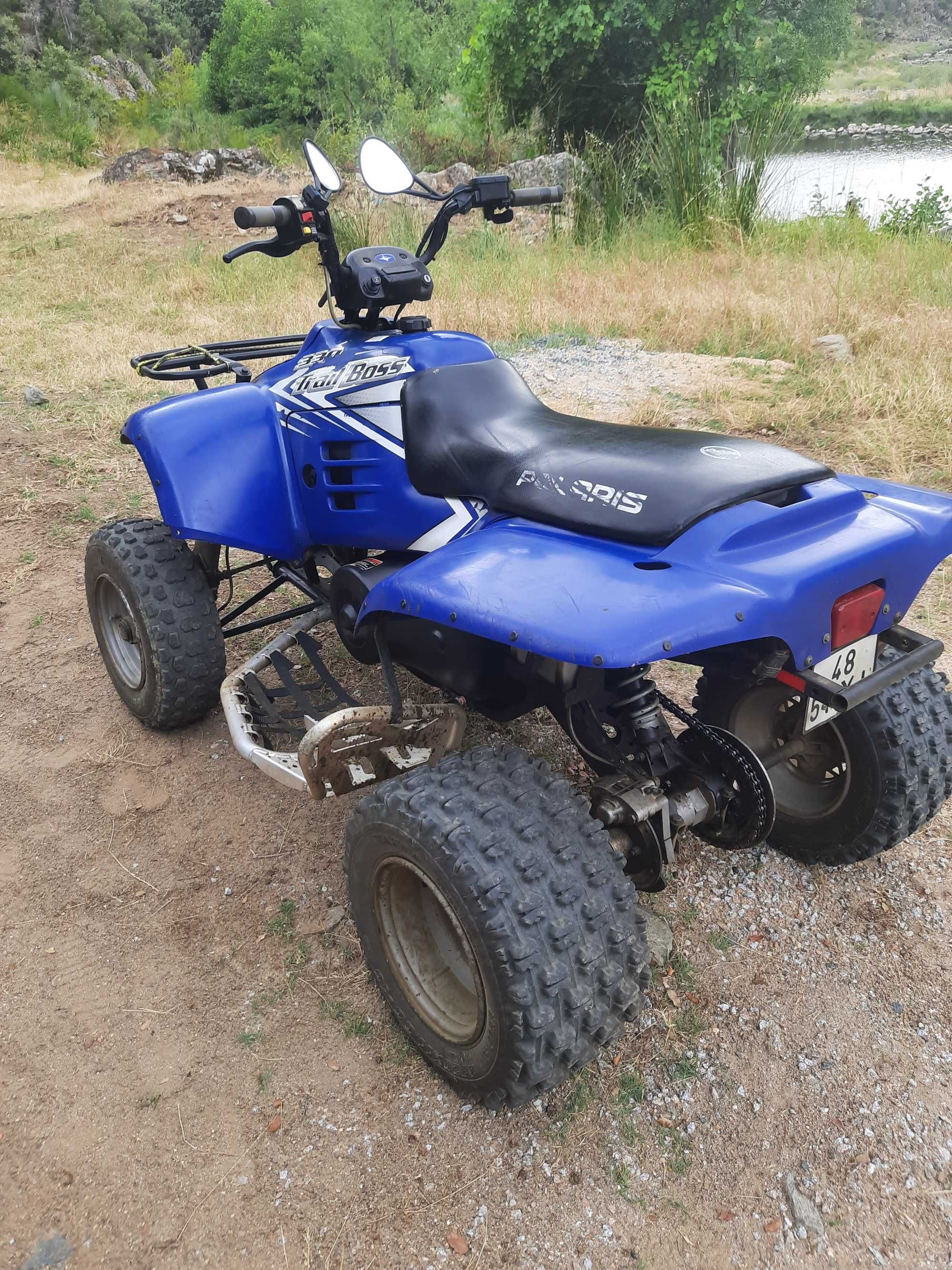 Polaris moto 4 trail boss 330