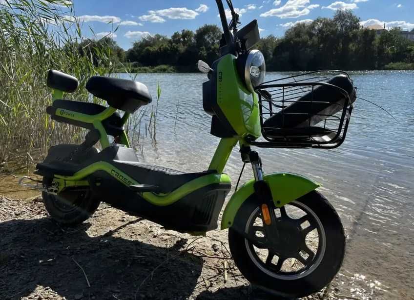 ХІТ ! Електроскутер Crosser - надійний 1000W 72V для щоденних поїздок