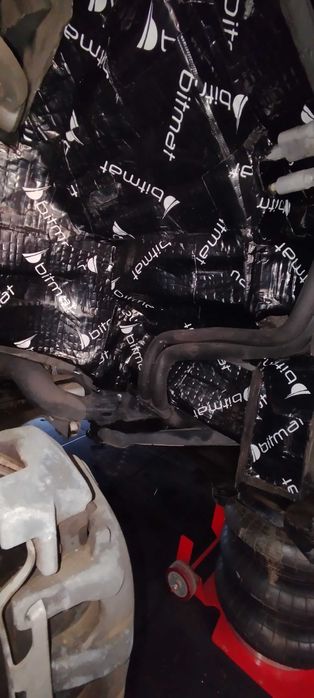 Wygłuszanie, wyciszanie samochodów, busów, kamperów, mobilnie
