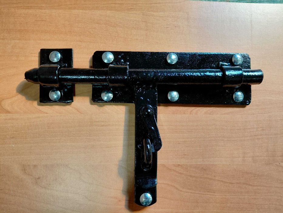 Zamek -zasuwa- skobel