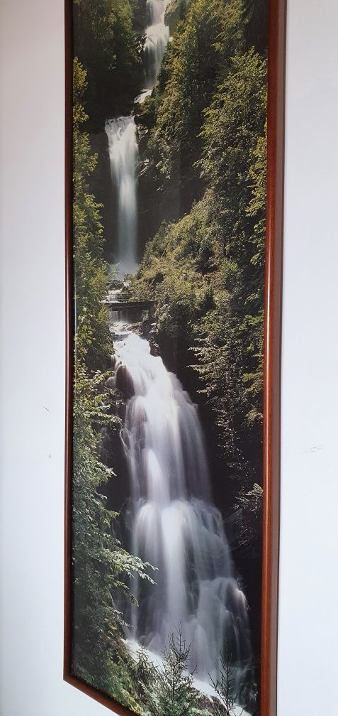 Moldura com imagem cascata 160cmx56 cm