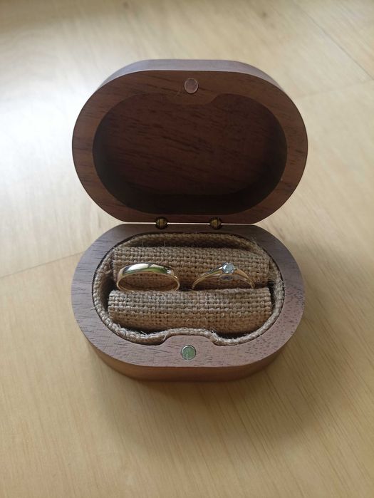 Pozostałości po weselu- wiele różnych