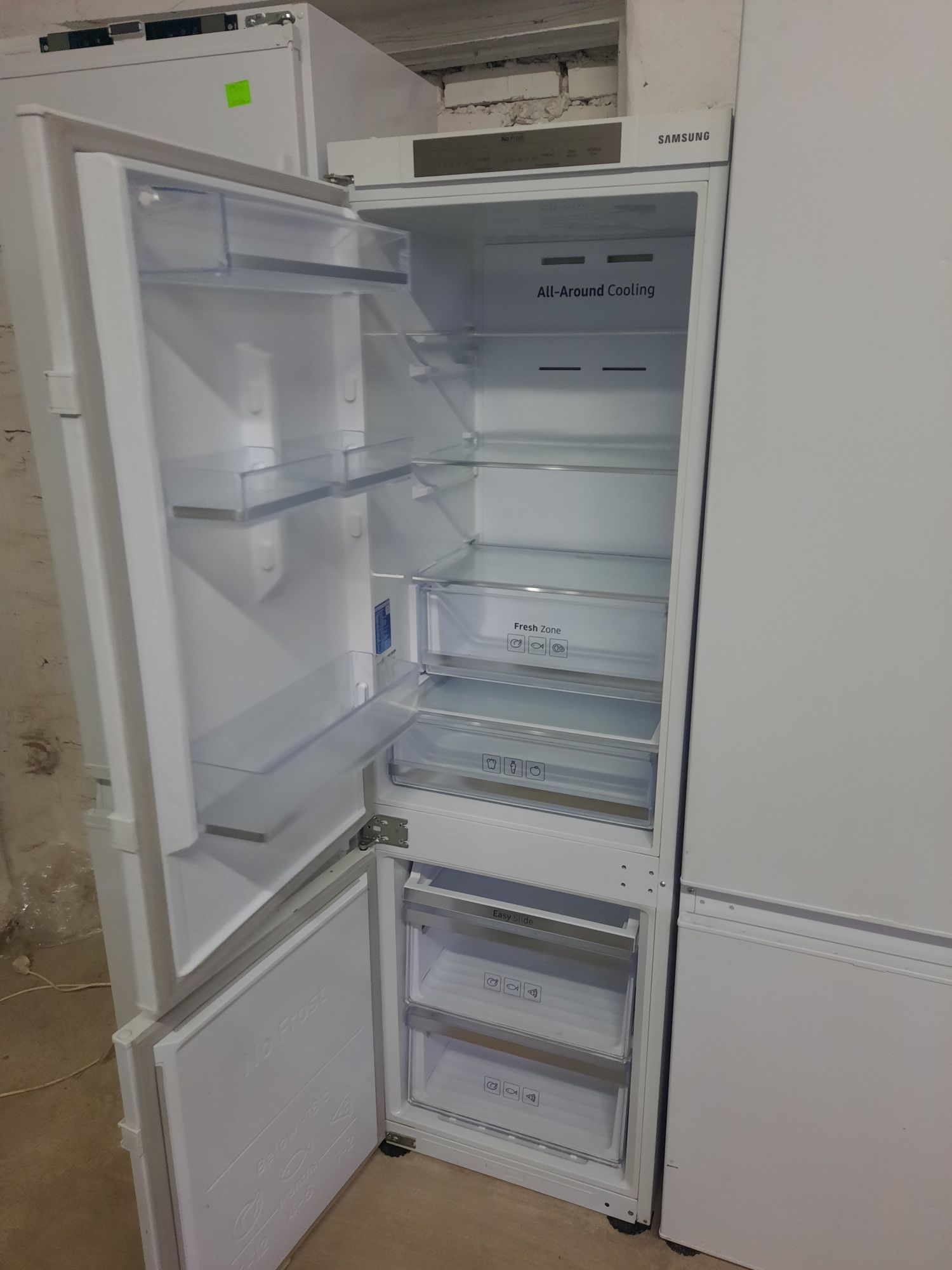 Холодильник під монтування Samsung no frost