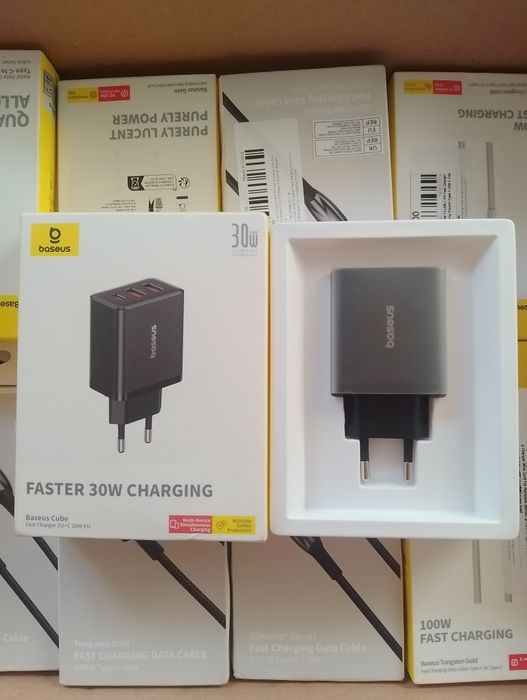Зарядний блок Baseus 30w(юсб+юсб+тайпс)