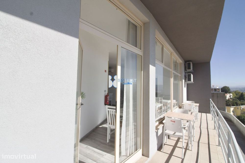 Estúdio C/ 127 M² Em Paredes–Comercial,Viabilidade Para Habitaçao