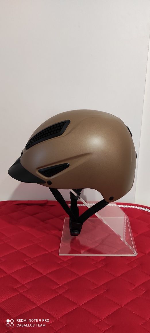 Kask jeździecki Uvex Perfexcion piaskowy 54-55 xs-s