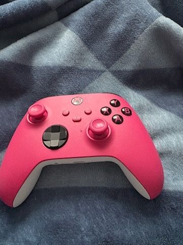 Pad xbox series x/s różowy