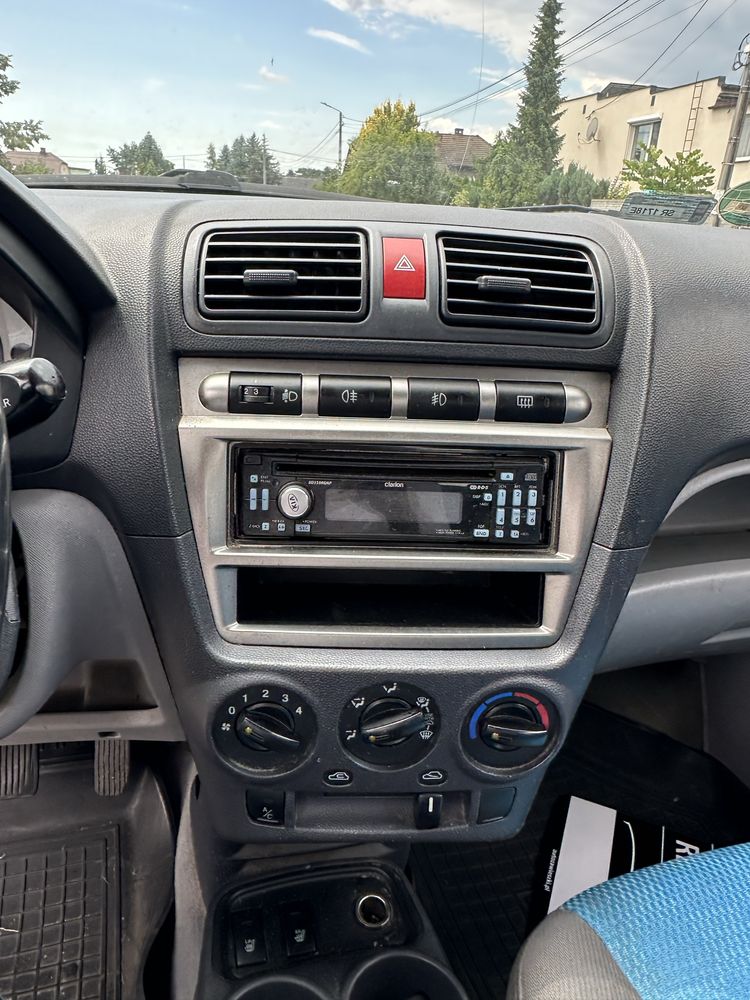 Kia Picanto 1.1 DOHC 65km \klima \4ele szyby
