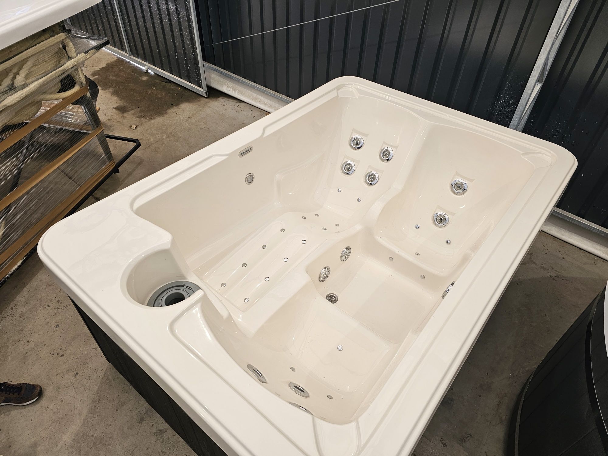 Jacuzzi SLIM 3os mini jakuzzi OD RĘKI balia bania spa EUROLINE