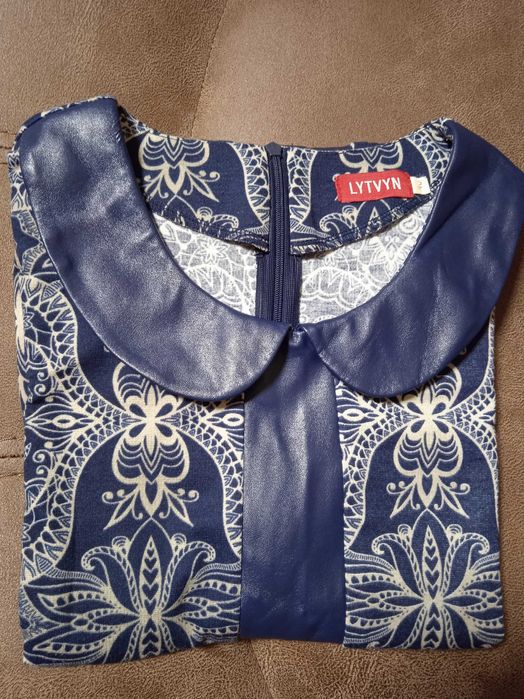 Продам жіночу сукню