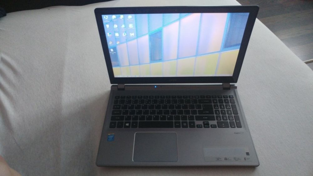 Dotykowy laptop Acer Aspire M.