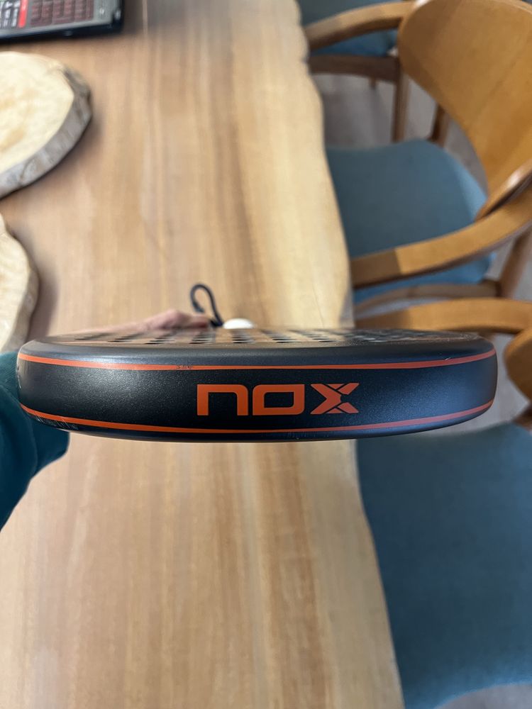 Nox AT10 Genius 18K Agustin Tapia 2025