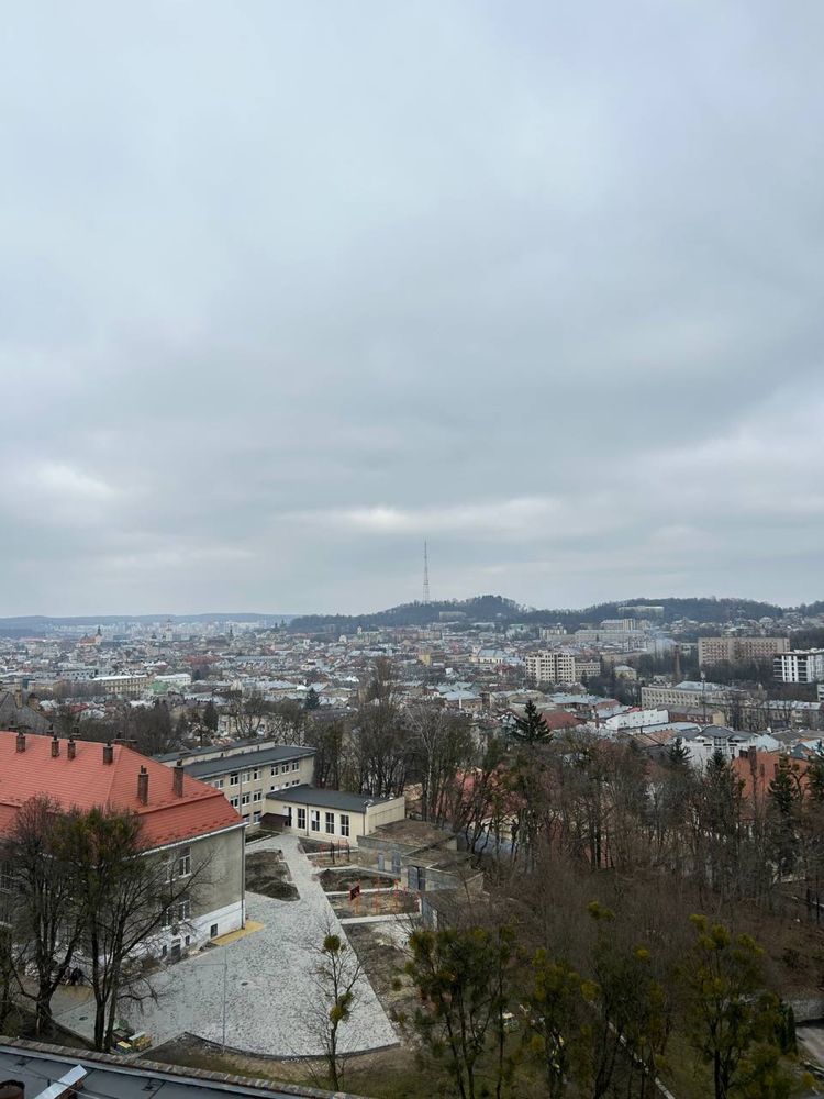 Продаж ПЕНТХАУСУ ближній центр