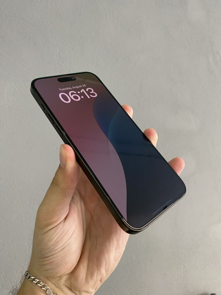 iPhone 15 Pro Max 256Gb Black Titanium Neverlock з Гарантіє