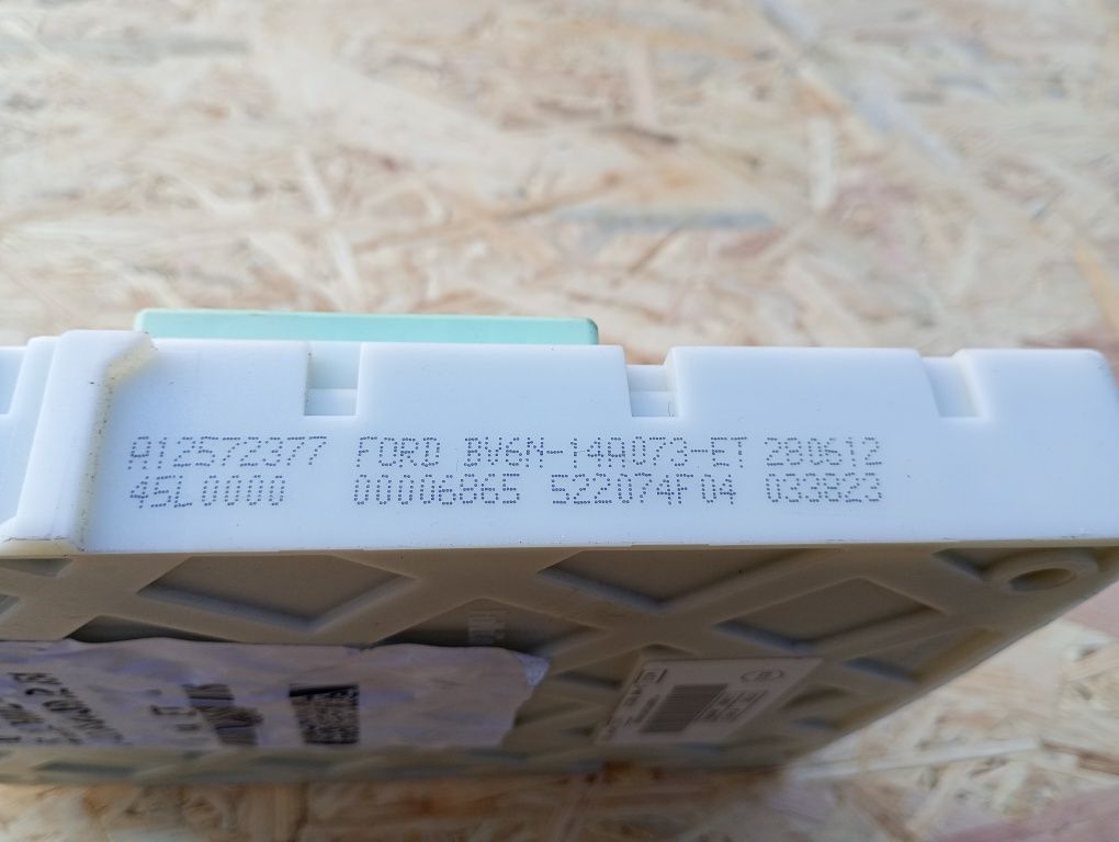 Skrzynka bezpieczników bcm bsi moduł komfortu Ford Focus MK3 C-Max