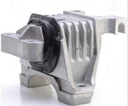 Подушка двигуна права 2.4 Jeep Cherokee Chrysler 200 68192831AF