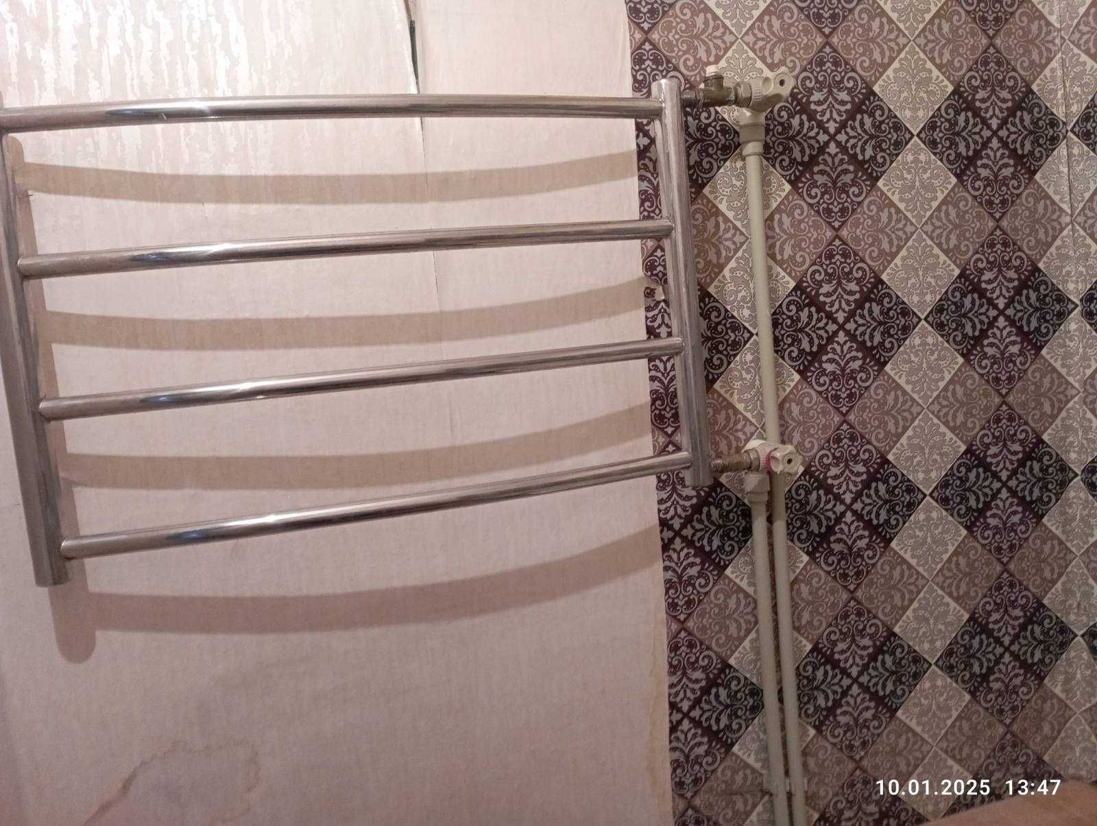 Продам.. 2-х комн. квартиру в Мерефе р-н Селекционной.