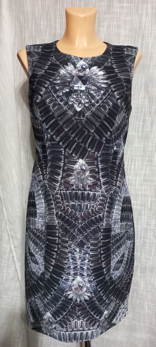 Elegancka princeska w geometryczny wzór, H&M, r.38 ,