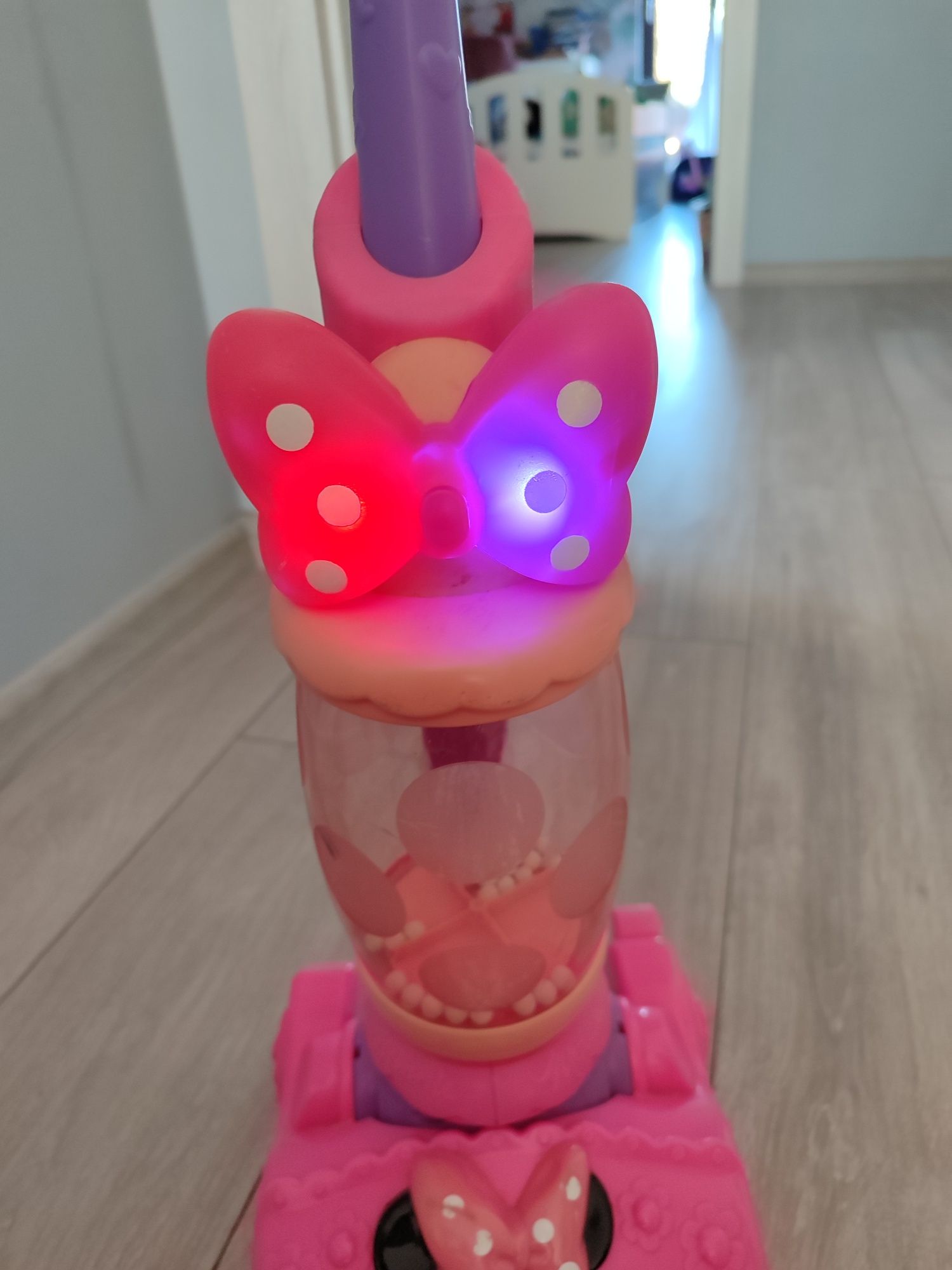 Zabawka odkurzacz myszka Minnie Disney