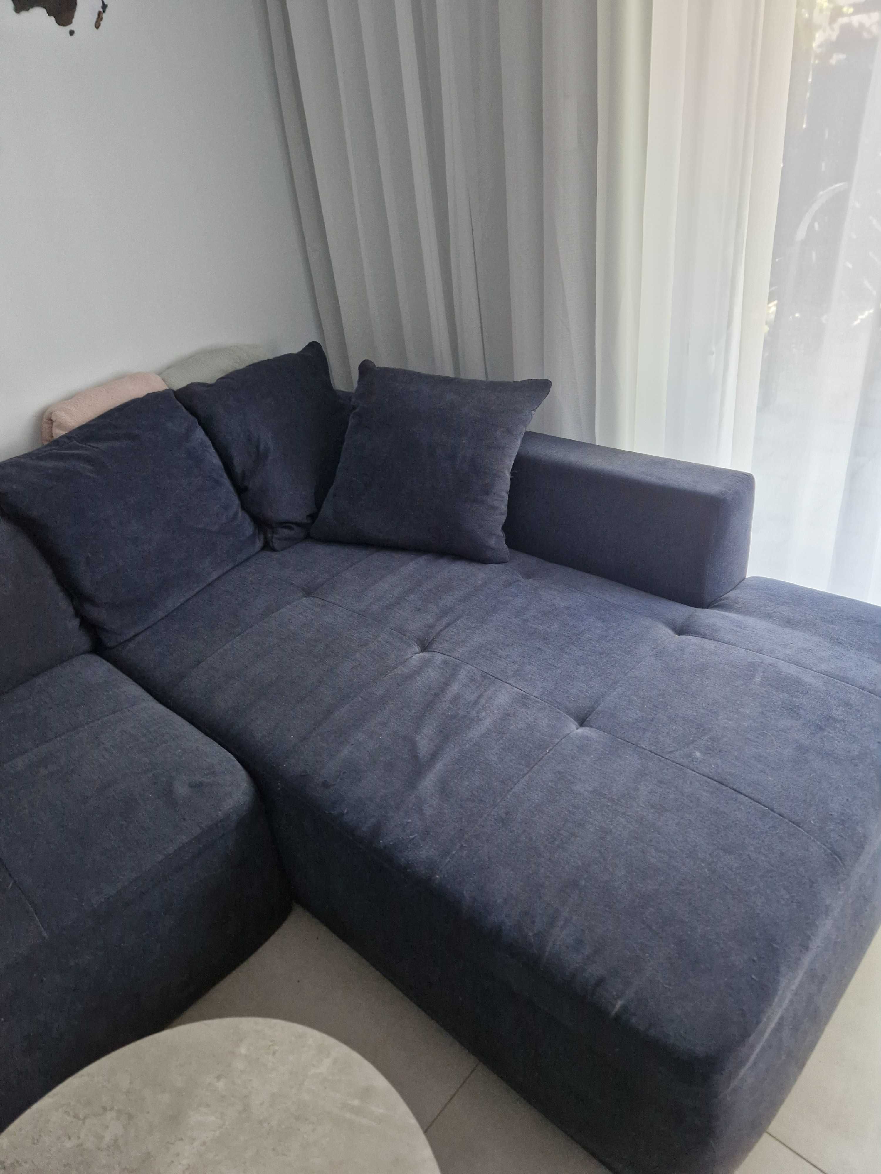 Granatowy duży narożnik 185x235, funkcja spania, pojemnik na pościel