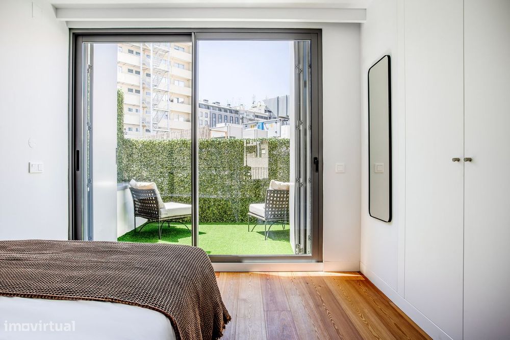 Furnished Apartment in Saldanha