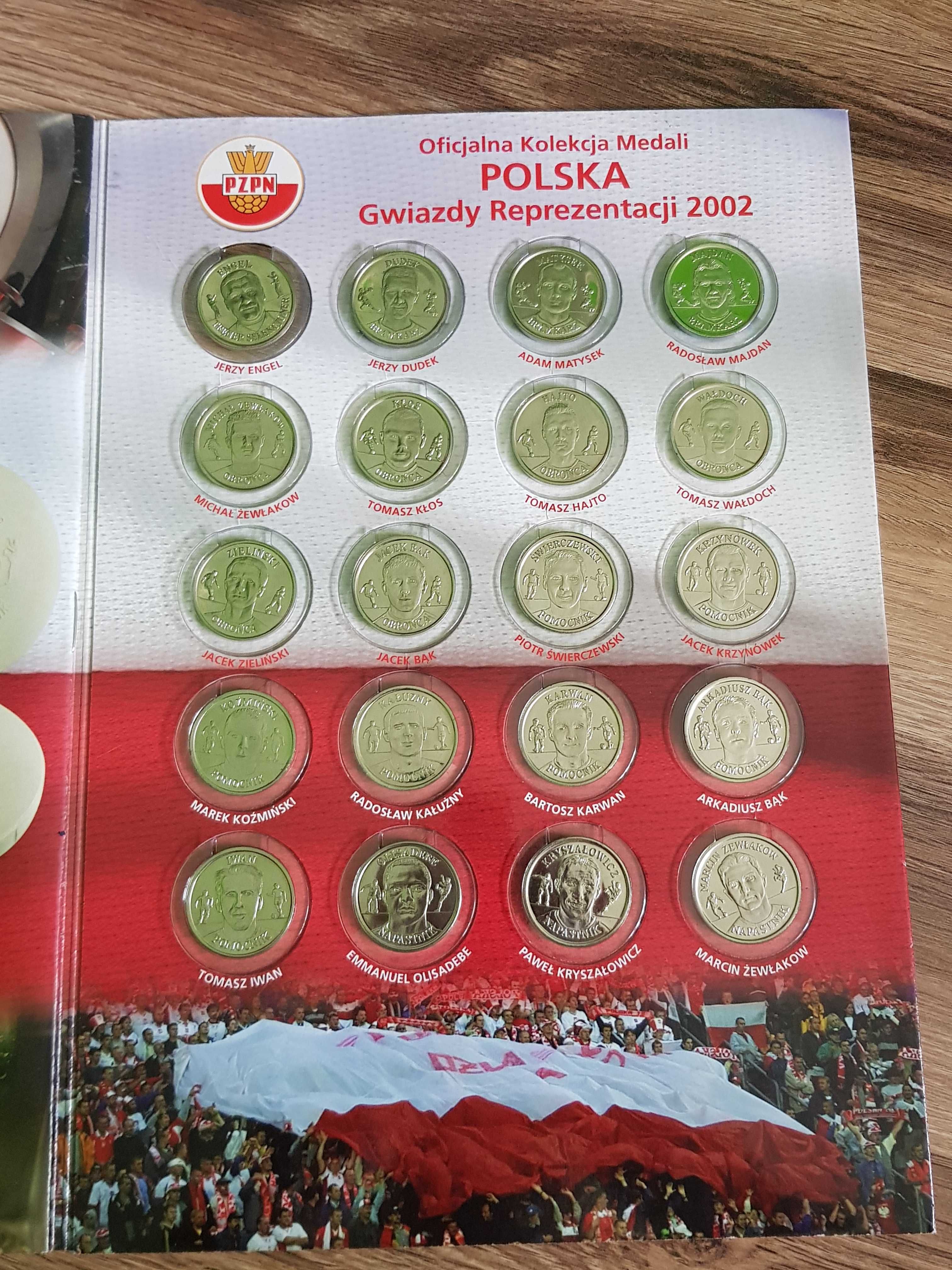 Album kolekcjonerski PZPN MŚ 2002 + monety 20 sztuk