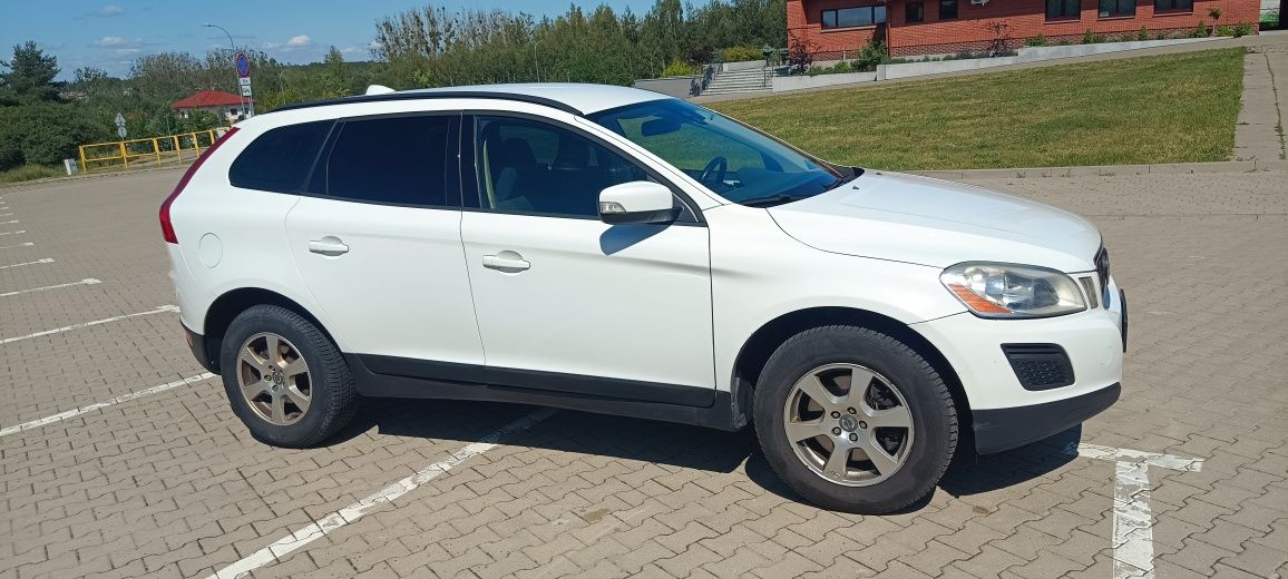 Volvo XC60 2.0 163km, 5 cylindrów