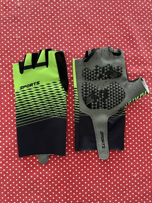 Luvas ciclismo novo!