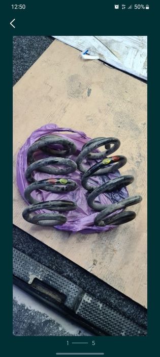 Пружини вантажні