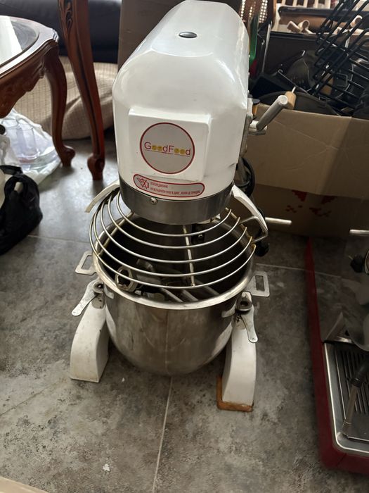 Сдайсер celme fy 220, вакуматор, планетарний мікскр