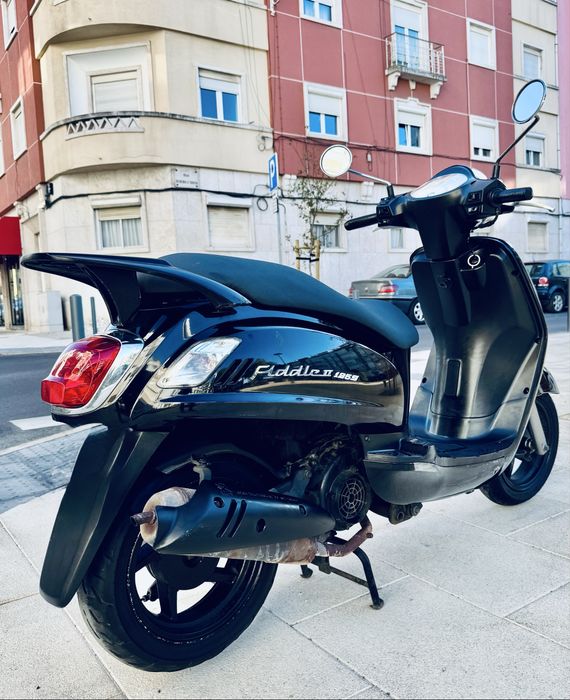 Linda scooter SYM Fiddle 2 125S 2012 com 27mil kms reais!