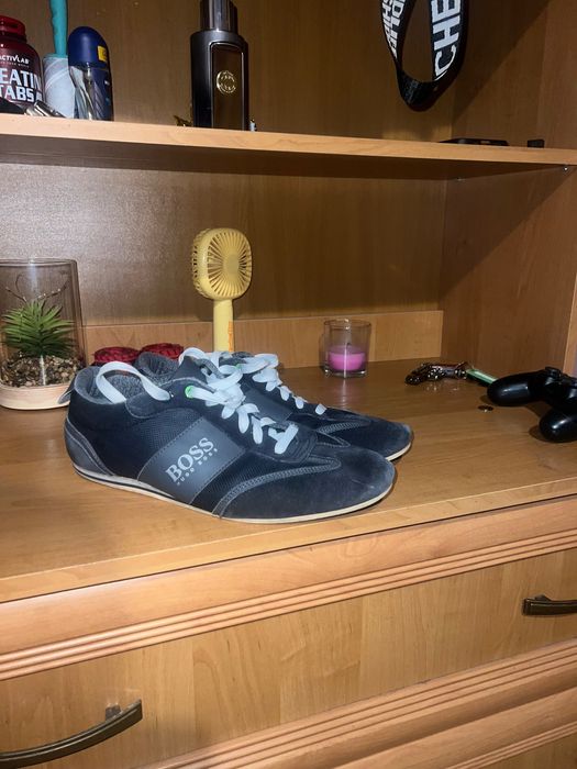 Hugo Boss sneakers 42 stan bardzo dobry