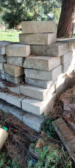 Bloczki betonowe fundamentowe