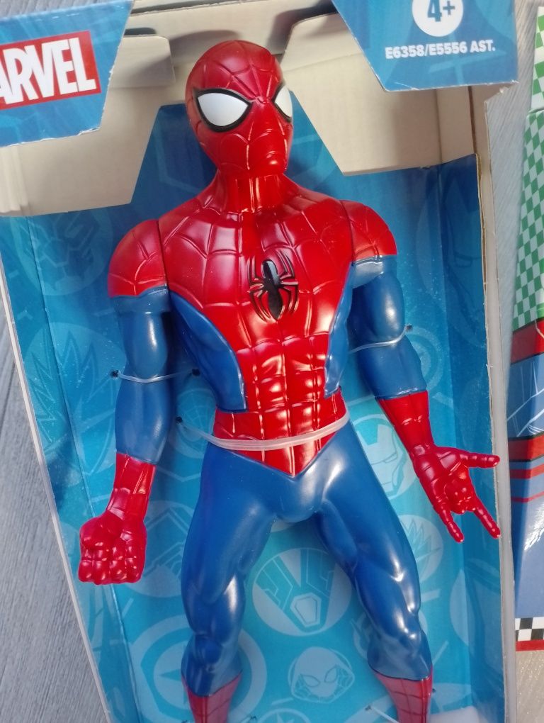 Zestaw figurka Spiderman+kredki pastelowe