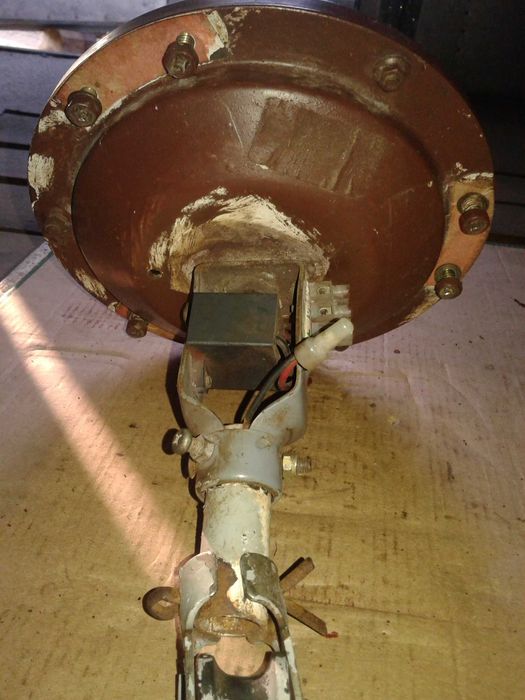 Silnik 0,75 kW 1375 obr/min, stopy, 380V
