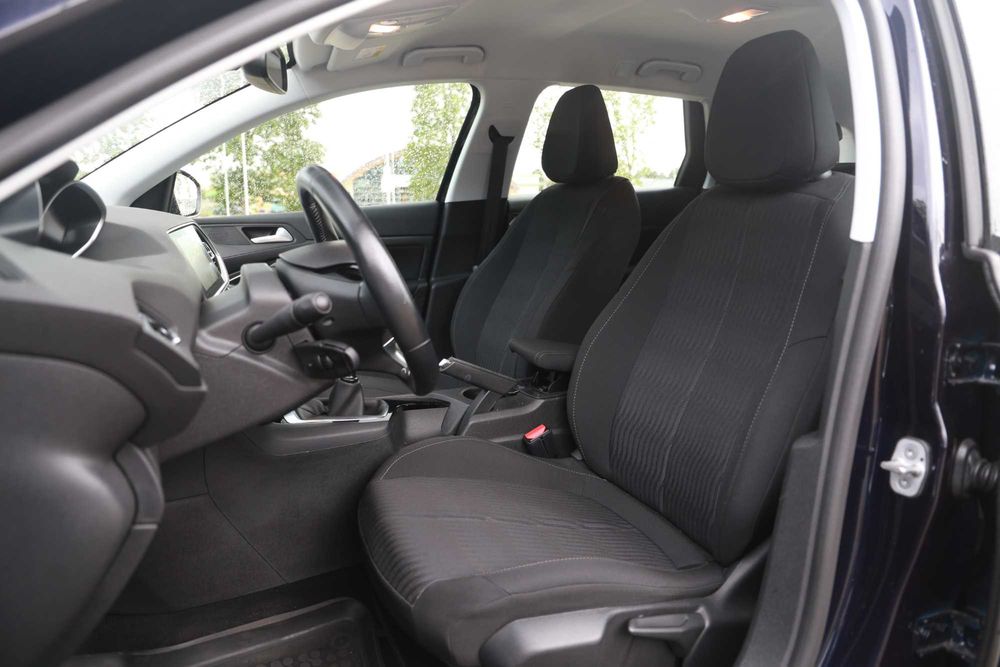 wypożyczalnia samochodów - Peugeot 308 diesel od 100 zł / doba