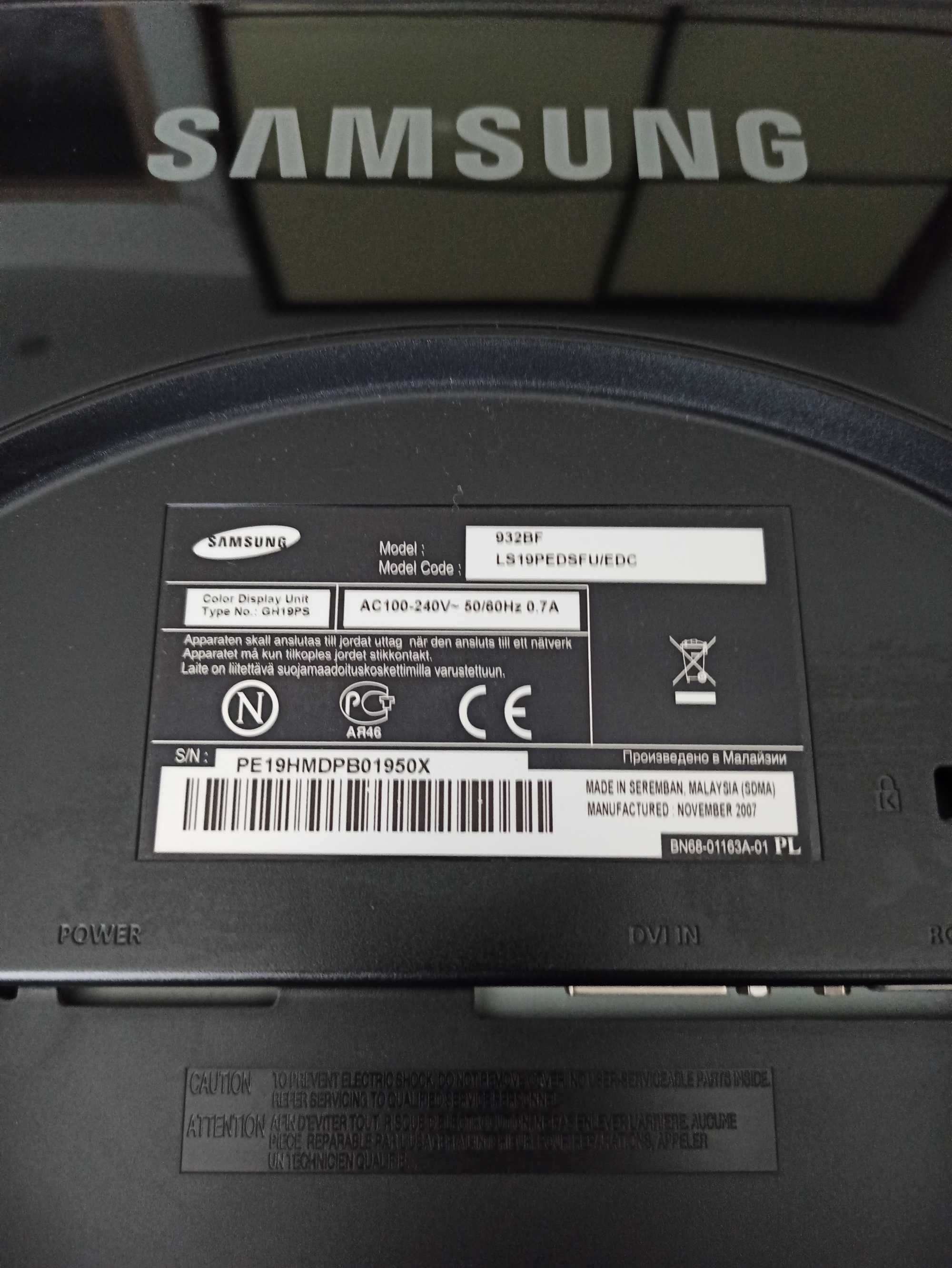 Монітор Samsung 932BF