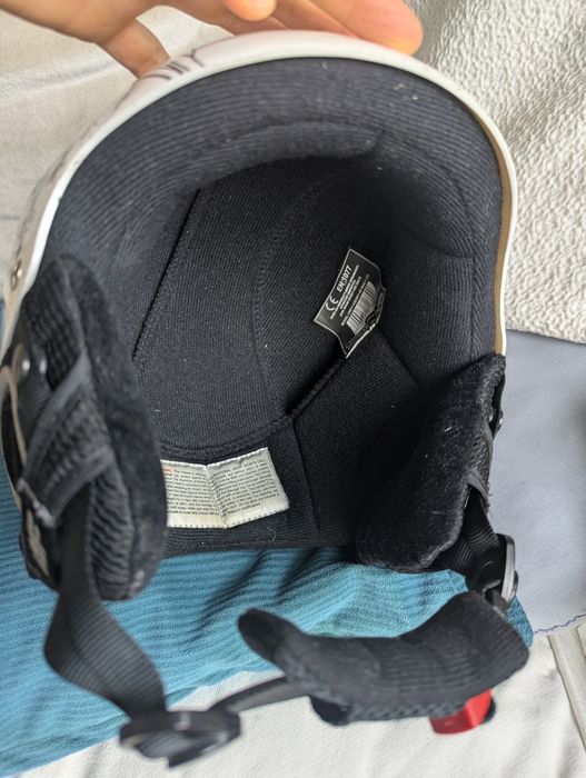 Kask narciarski 4F xs